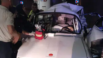 Zigana Tüneli'nde arızalanan otomobile tır çarptı : 1 ölü, 2 yaralı