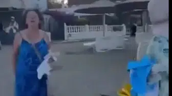 Plajda başörtülü kadına hakaret eden şüpheli gözaltında