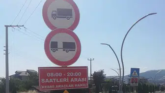 Bolu'da ağır tonajlı araçların belirli güzergahlardan geçişi yasaklandı
