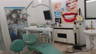 Şanlıurfa'da ruhsatsız diş tedavisi yapılan iş yerlerine baskın