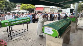 Samsun’da tekne faciasında hayatını kaybeden 3 kişinin cenazesi toprağa verildi