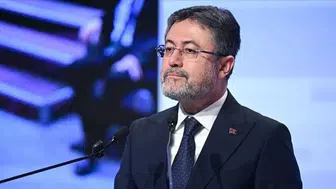 Bakan Yumaklı, Banaz Jeotermal Sera Organize Tarım Bölgesi'nde