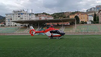 Parmağı kapıya sıkışan çocuk Ankara'ya sevk edildi