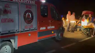 Elazığ'da iki otomobil kafa kafaya çarpıştı : Kazada 6 kişi yaralandı