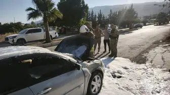 Hatay Antakya'da seyir halindeki otomobilin motoru yandı