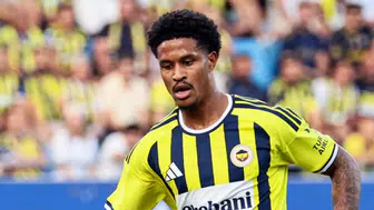 Oosterwolde için ayrılık iddiası : Fenerbahçe'ye çılgın gelir