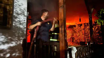Muğla Akyaka'da ev yangını : Ekipler kontrol altına aldı