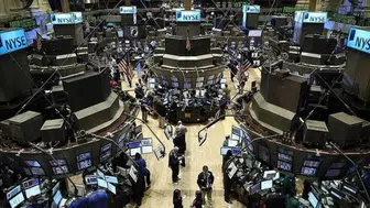 New York Borsası'nda kriz : Çip devleri çakıldı, petrol fiyatları uçuşa geçti