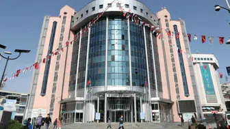'Ekşi yemedim ki karnım ağrısın'