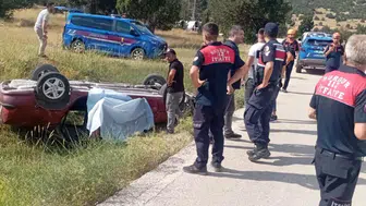 Burdur'da otomobil şarampole devrildi : 1 kişi öldü, 1 kişi yaralandı
