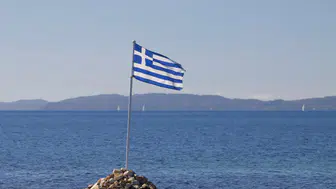 Yunanistan Girit Adası'nda ormanlık alanında yangın