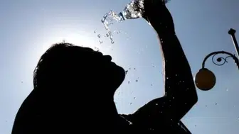 Şanlıurfa kavruluyor : Termometrelere 45 dereceyi gösterdi