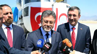 Yangın söndürme helikopteri KKTC’ye teslim edildi