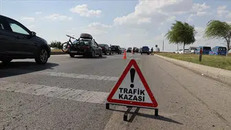 Siirt'te otomobil ve motosiklet çarpıştı, 1 kişi yaralandı