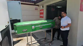 Şanlıurfa'da battaniyeye sarılı erkek cesedi bulundu
