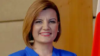İzmit Belediye Başkanı Fatma Kaplan Hürriyet kimdir? Evli mi, kaç yaşında ve neden gözaltına alındı?