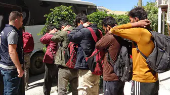 Düzce'de düzensiz göç operasyonu: 8 göçmen yakalandı