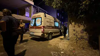 Eskişehir'de sevgilisiyle tartışan şahıs, kendisini bıçaklamaya çalıştı