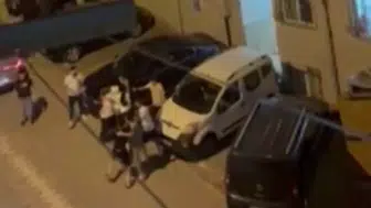 Esenyurt'ta park yeri kavgasında kan aktı : 3 kişi bıçakla yaralandı