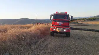 Sinop Saraydüzü ilçesinde çıkan anız yangını söndürüldü