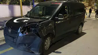Sivas'ta trafik kazasında 3'ü çocuk 4 kişi yaralandı