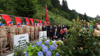 Şehit Eren Bülbül mezarı başında anıldı