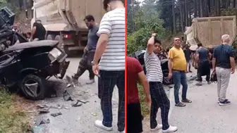 Hatay'da hafriyat kamyonu ile otomobil çarpıştı : 9 yaralı