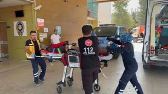 Bursa'da duran kamyona çarpan kamyonet sürücüsü ağır yaralandı