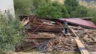 Kastamonu’da tadilat sırasında köy evi çöktü : 5 kişi yaralandı