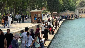 Şanlıurfa kavruluyor ! Termometreler 46 dereceyi gösterdi, sokaklar boş kaldı
