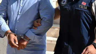 Kastamonu'da jandarmadan silah operasyonu ! 5 ruhsatsız silah ele geçirildi