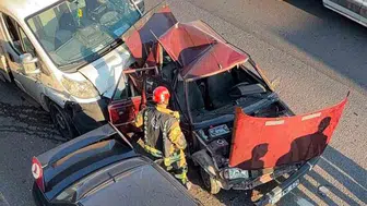 Antalya'da feci zincirleme kaza : 5 araç birbirine girdi, 6 kişi yaralandı