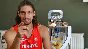 Milli atlet İsmail Nezir, Avrupa üçüncüsü olarak bronz madalya kazandı