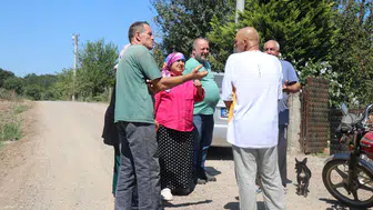 Taş atıp lazer tutuyor, sonra ortadan kayboluyor ! Adapazarı'ndaki gizemli şahıs 6 aydır aranıyor