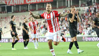 Sivasspor-Manisa FK maçında 4 gol var, kazanan yok