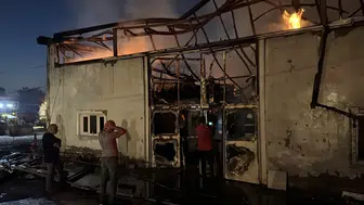 Erzincan'da mobilya imalathanesinde yangın