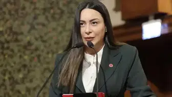 CHP'li belediye meclis üyesi Hülya Şimşek tutuklandı