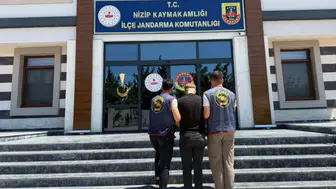 Gaziantep’te 10’ar yıl hapis cezası bulunan 2 firari yakalandı