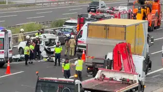 Kuzey Marmara Otoyolu'nda 1'i çocuk 3 kişi hayatını kaybetti