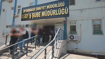 Diyarbakır'da diş kliniğine silahlı saldırı : Yakalanan 3 şüpheli tutuklandı