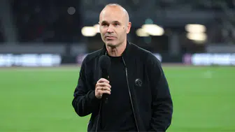Inıesta, Barcelona'ya Osimhen'i önerdi