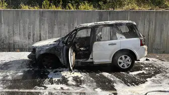 Sinop'ta seyir halindeki araç alev alev yandı