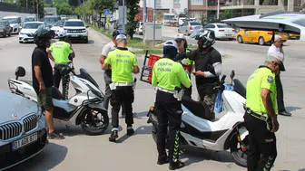 Adana'da motosiklet sürücülerine denetim : Bir milyon 266 bin TL ceza kesildi