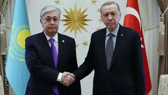 Cumhurbaşkanı Erdoğan, Kazakistanlı mevkidaşı Tokayev ile görüştü