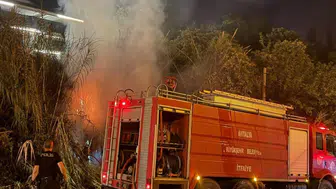 Antalya'da sazlık alanda çıkan yangın söndürüldü