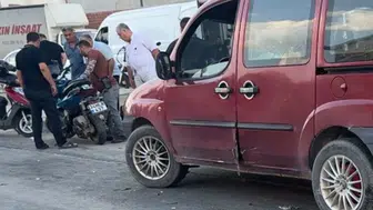 Eskişehir'de otomobil ile motosiklet çarpıştı : 2 yaralı