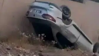 Diyarbakır'da otomobil kontrolden çıkıp takla attı : 1 yaralı