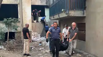 Kadıköy'de metruk bir binada erkek cesedi bulundu