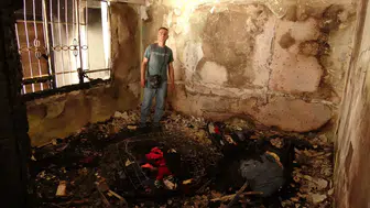 Hatay’da depremzede ailenin evi yangında küle döndü