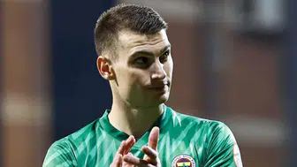 Barcelona'nın Livakovic için Fenerbahçe'ye ödeyeceği bonservis bedeli ortaya çıktı